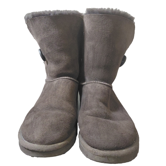 UGG Australia Bailey Button Short Boots Women’s 7 Brown Shearling Suede - Picture 2 of 7